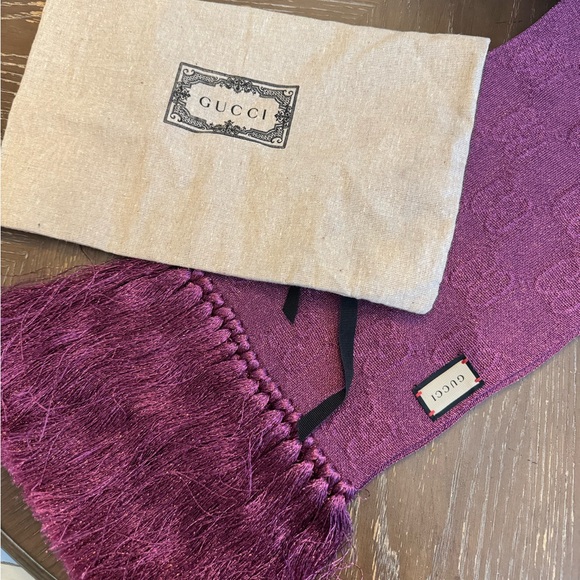 Gucci jacquard monogram metallic scarf - Picture 1 of 7